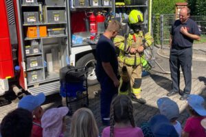 Besuch der Feuerwehr im Kindergarten